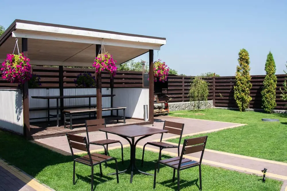 custom backyard pergola