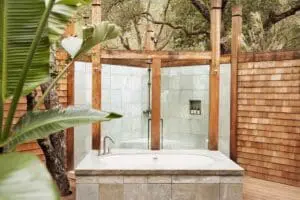 outdoor plumbing