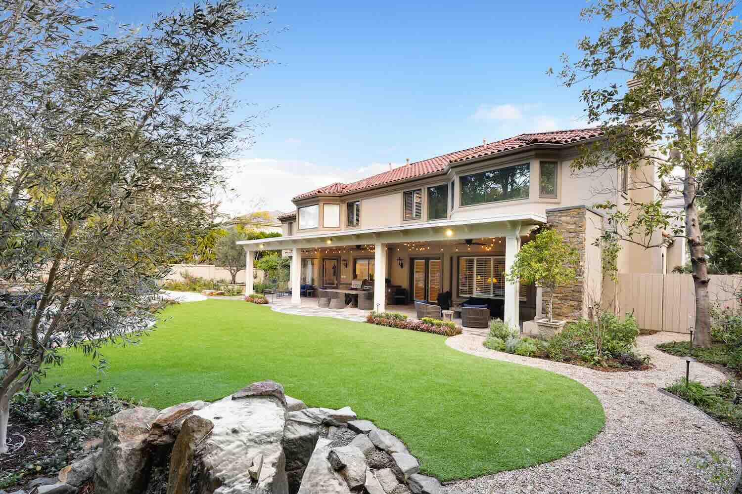 does luxury landscape design add value to your home