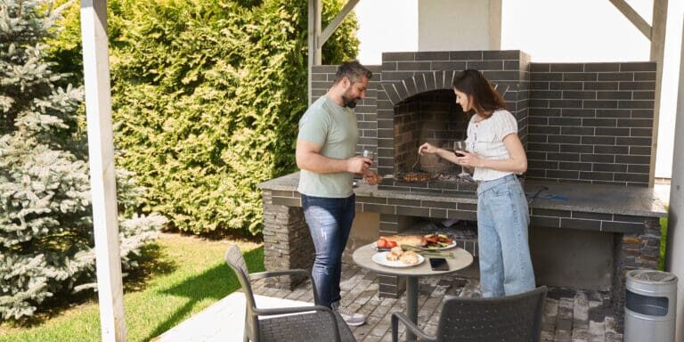 Outdoor Kitchen